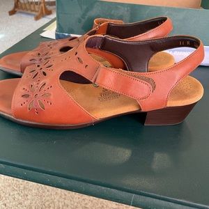SAS Sandals Never worn